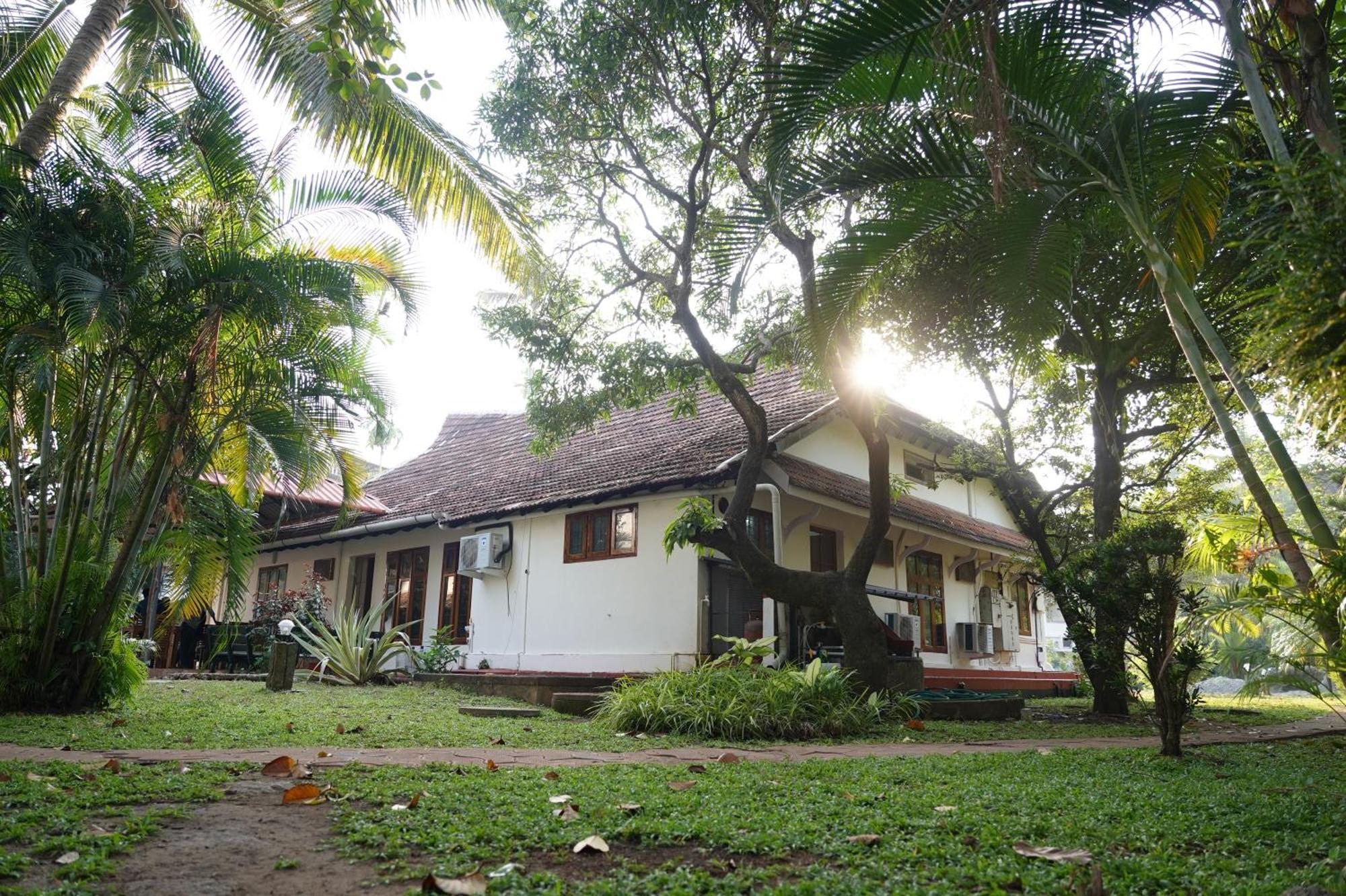 Alfred Place Kochi ภายนอก รูปภาพ