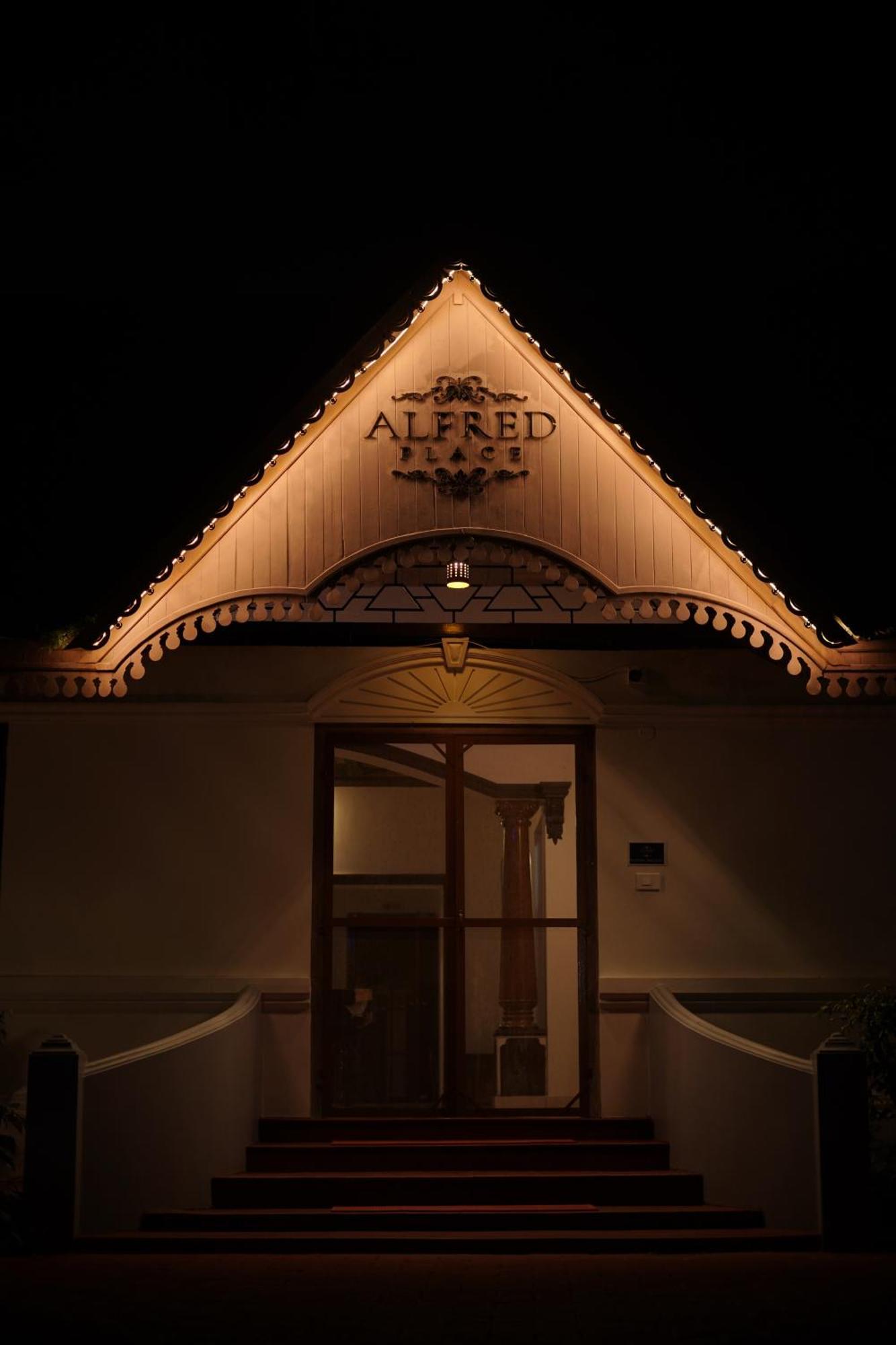 Alfred Place Kochi ภายนอก รูปภาพ